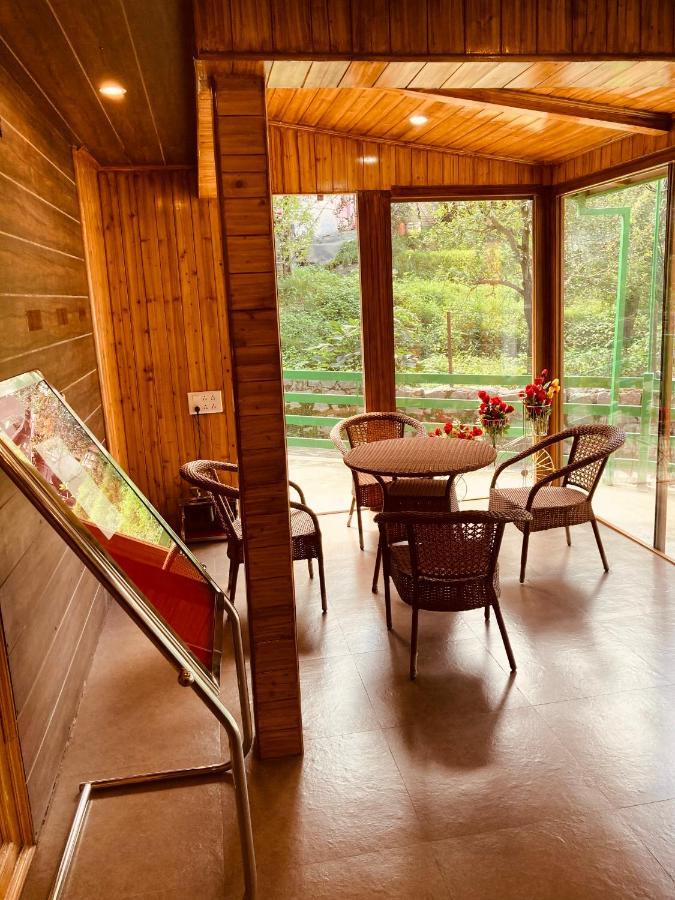 Vista Hill Resort- Centrally Heated & Air Cooled Resort, Manali Bagian luar foto
