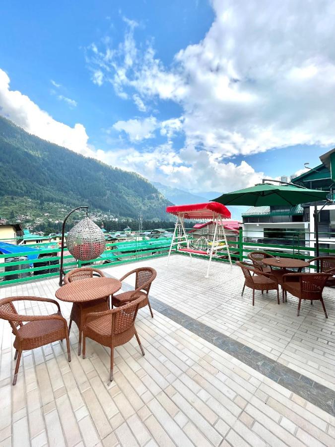 Vista Hill Resort- Centrally Heated & Air Cooled Resort, Manali Bagian luar foto