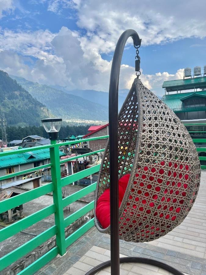 Vista Hill Resort- Centrally Heated & Air Cooled Resort, Manali Bagian luar foto