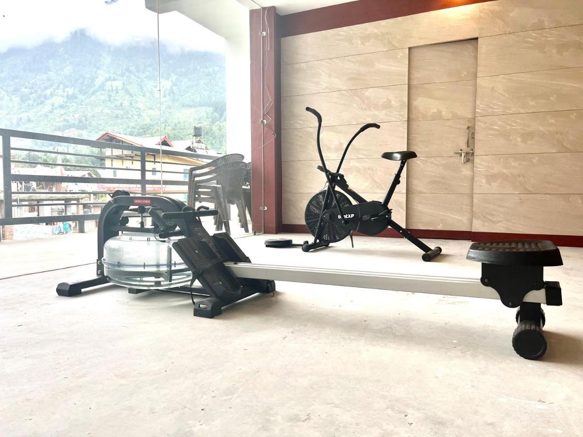 Vista Hill Resort- Centrally Heated & Air Cooled Resort, Manali Bagian luar foto
